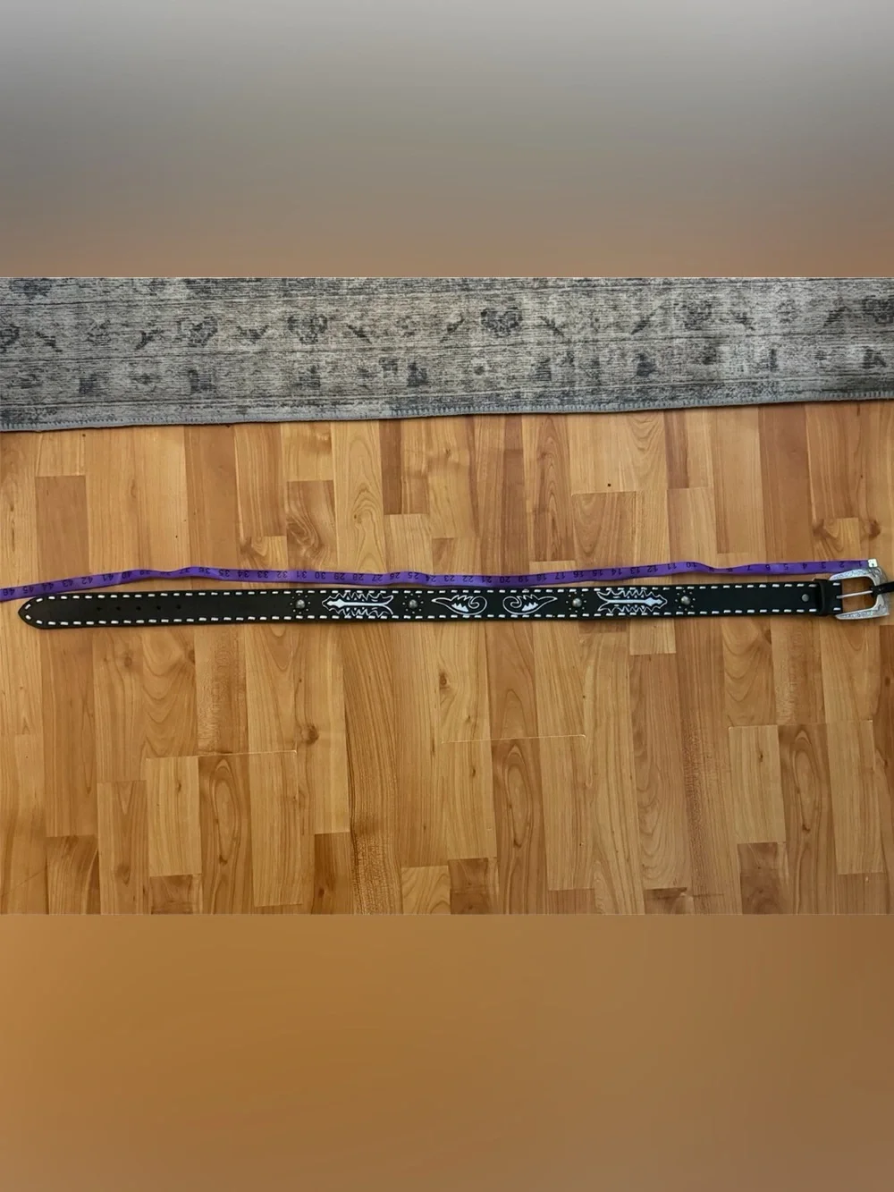 Enmon Belts - Women’s Black Leather Belt with Engraved Silver Buckle Size Large